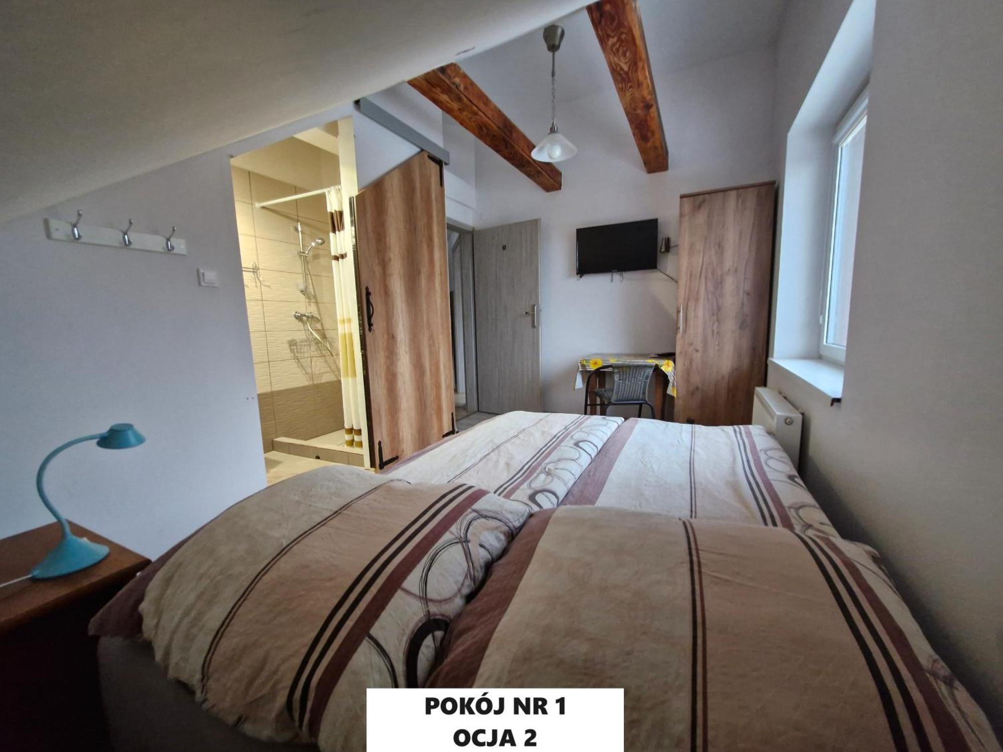 Pokój dwuosobowy z prywatną łazienką